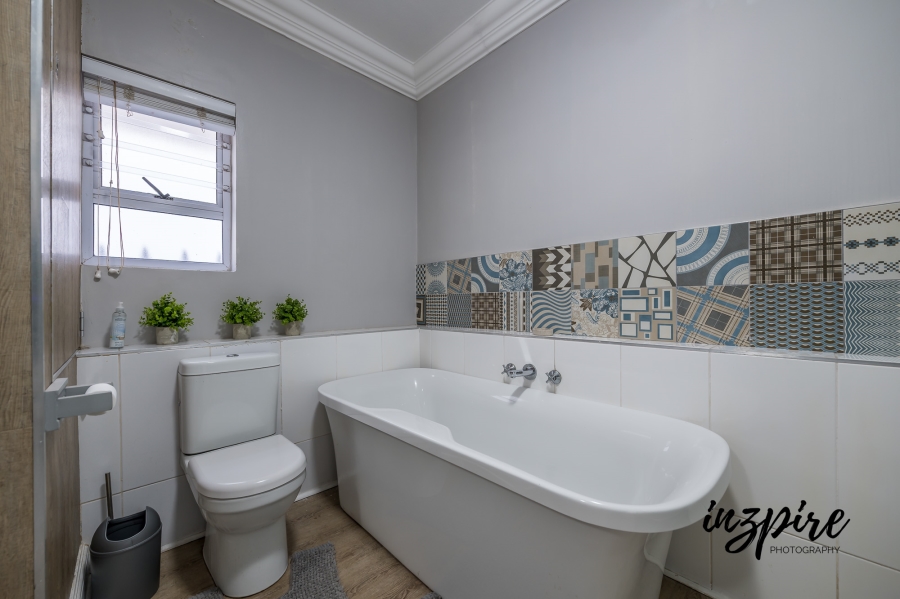 3 Bedroom Property for Sale in Diaz Beach Western Cape